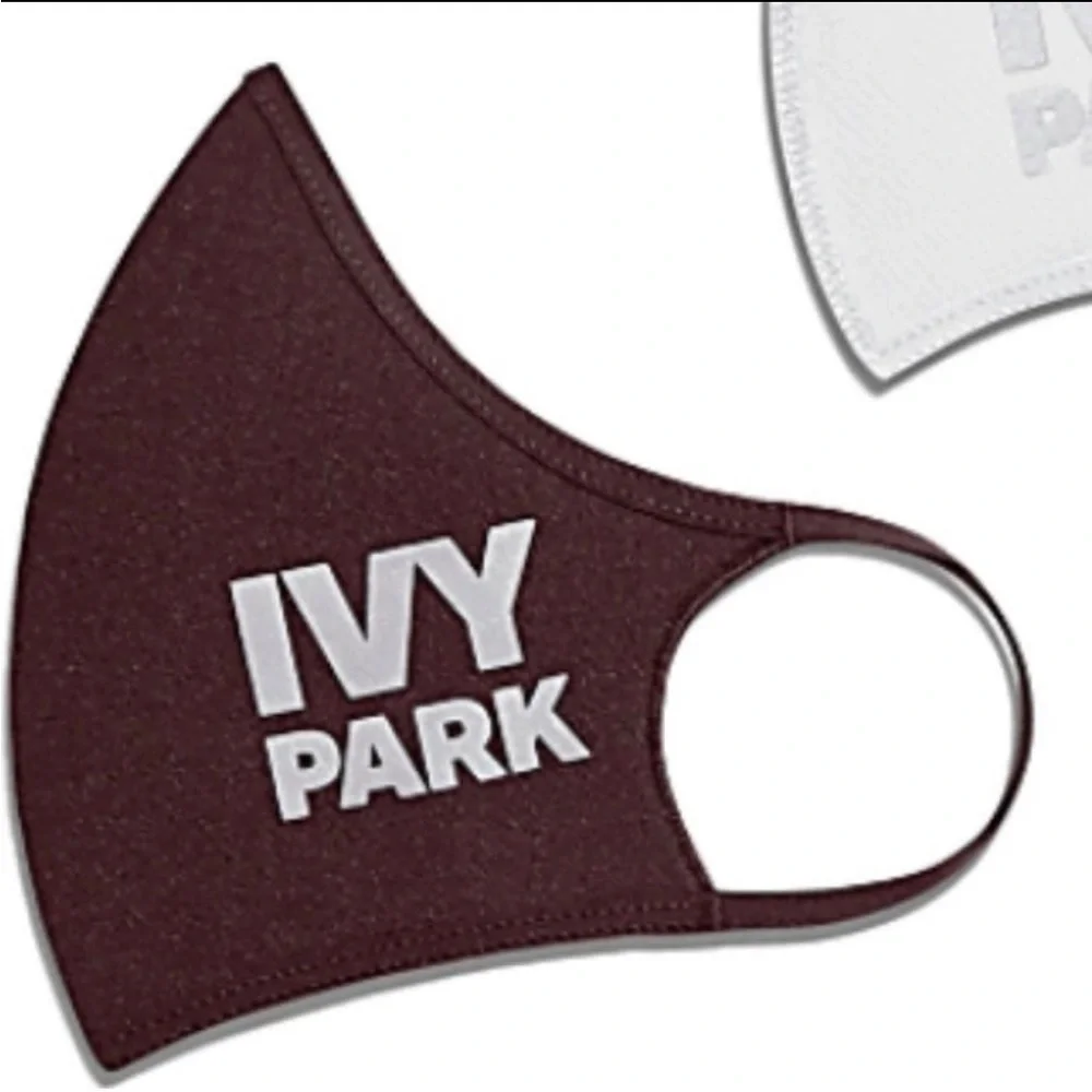 NEW Adidas x Ivy Park Beyonce Face Mask Size Medium